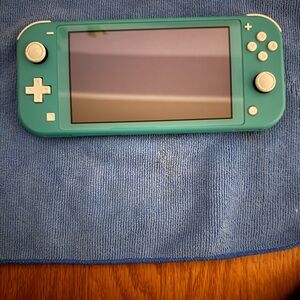 Nintendo Switch Lite in Teal